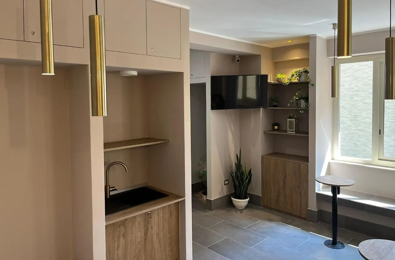 Smart Rooms Naples Guest house